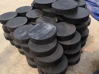 崂山区板式橡胶支座由若干层橡胶片与薄钢板经加压硫化